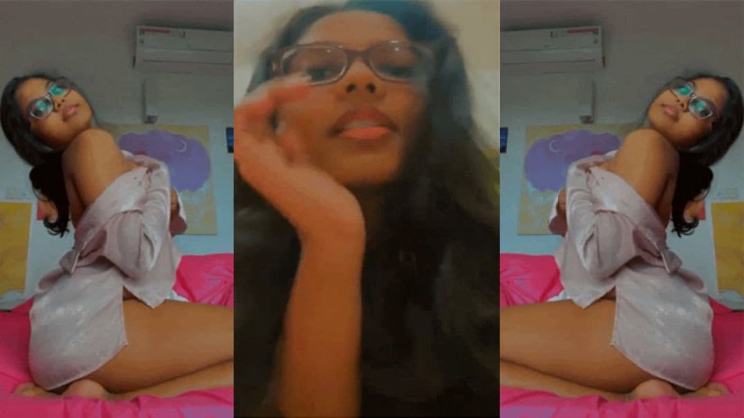 Hostel Babe Leaked Content Doggy Style Flixing Her Curves