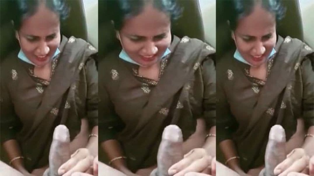 Tamil Milf Affair Blowjob & Fucking in Office with Young Guy