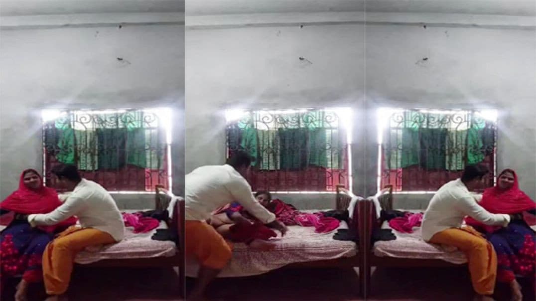 40 Year Old Neighbor Bhabhi Fucking Affair