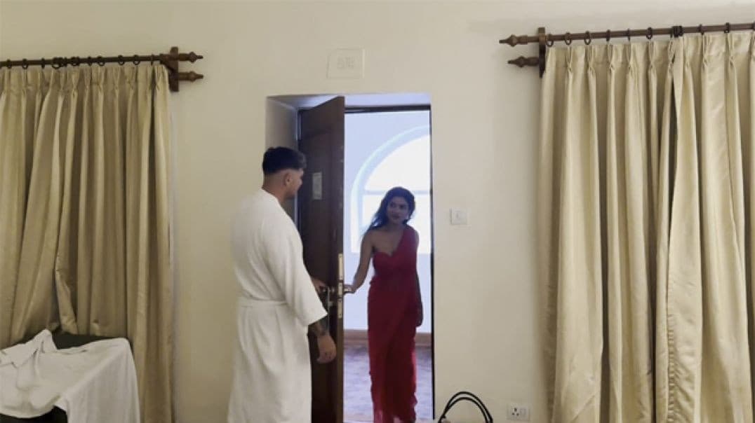 Resmi R Nair Threesome Massage with Elena Morali and Italian Couple