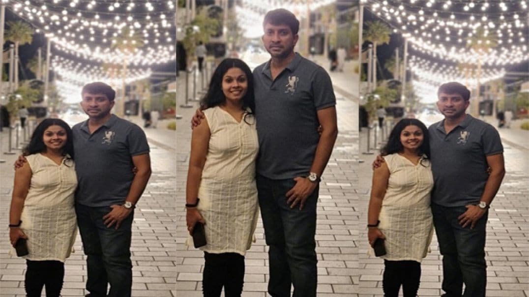 Slim Pussy Babe Getting Fucked In Car