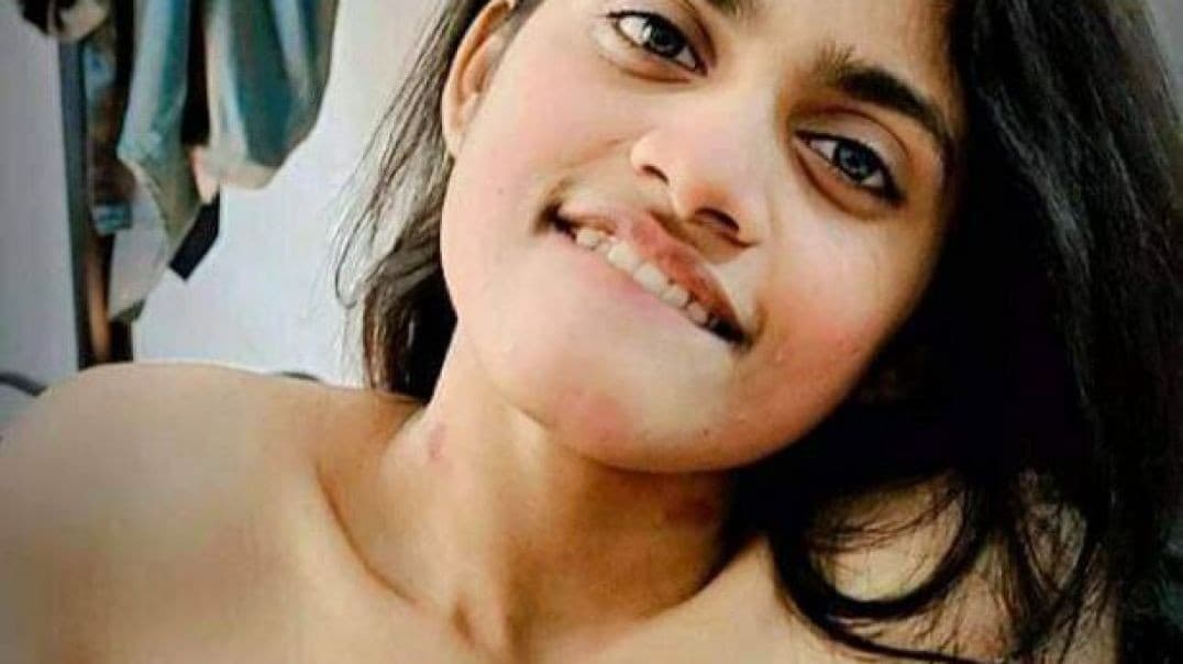 Horny South Girl Latest Viral Video with Clear Audio Riding her Boyfriend