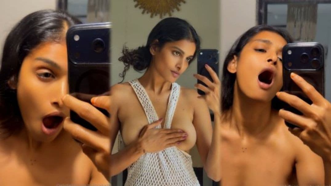 Jikki Nair Fingering & Selfie | Moaning