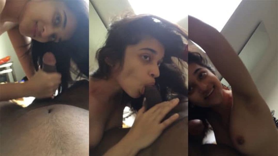Beautiful Desi Rich Wife Giving a Blowjob & Riding Fuck