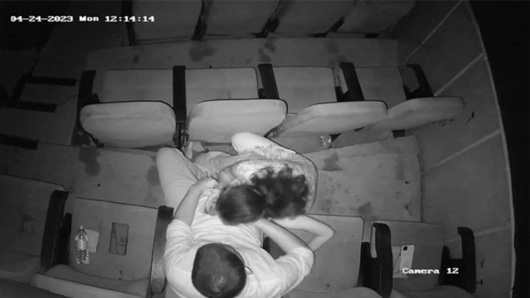 Couple in Theatre Giving Blowjob and Boobs Sucking Viral Video