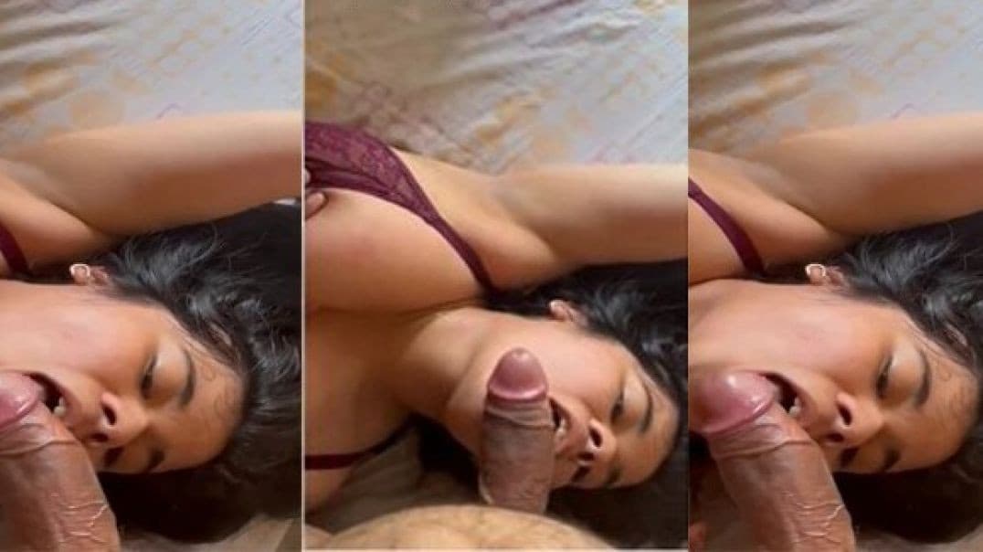 Extremely Sexy Wife Sucking Dick