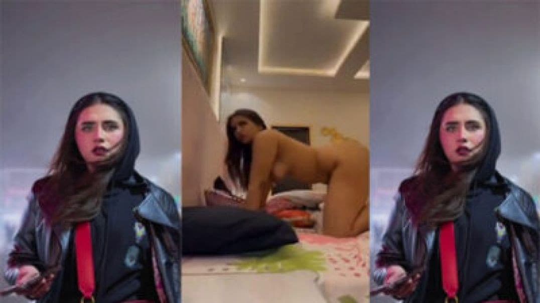 Chubby Girlfriend Gets Fucked Hard at Home